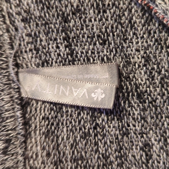 Plaid Sweater Top Size L - Picture 5 of 6